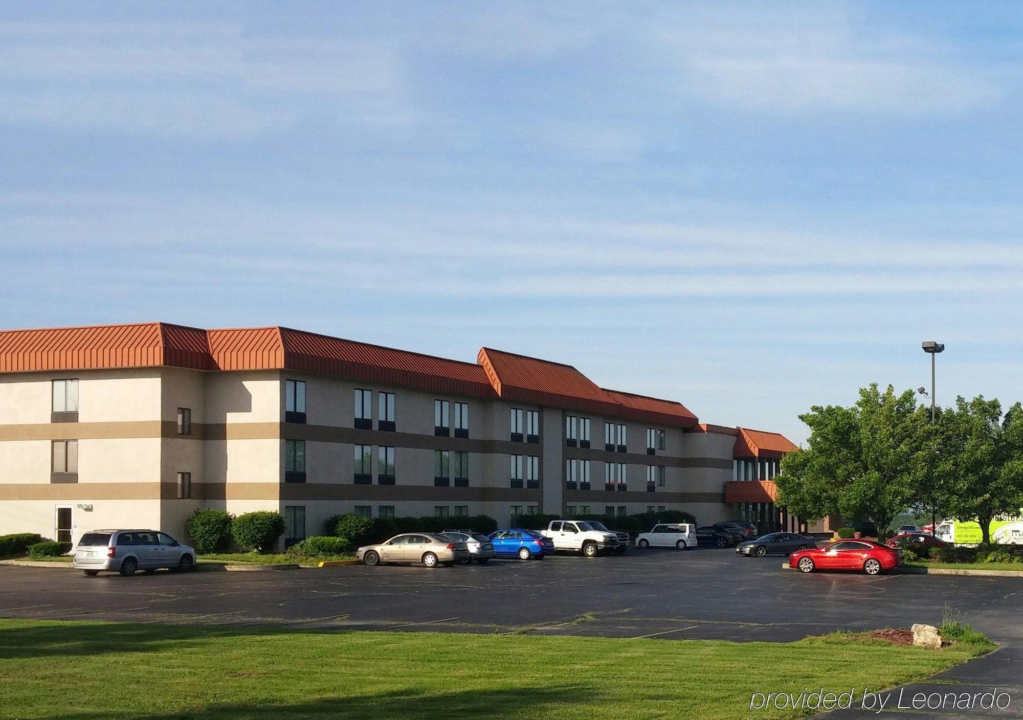 Comfort Inn Edwardsville - St Louis Экстерьер фото